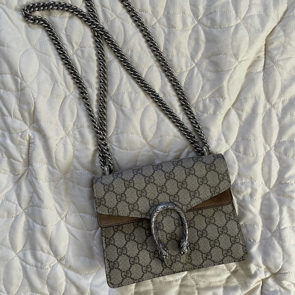 GUCCI Dionysus GG Supreme mini bag